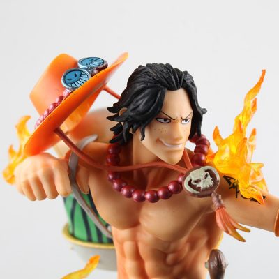 REOZIGN One Piece Figures, 15 cm Sitting Ace Anime Figures Model Game Figure  Collectible Figures Craft Gifts for Fans: Amazon.de: Toys