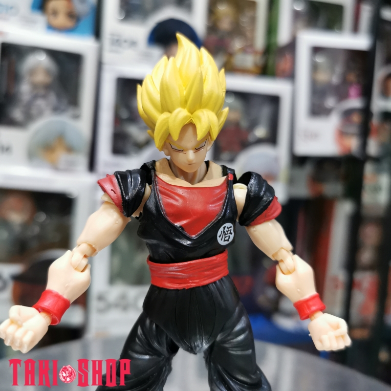 FIGM010 – Super Saiyan Son Goku – Do den do SHF (3)