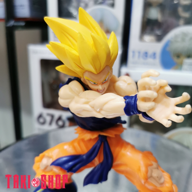 FIG865 – Super Saiyan Son Goku – Kamehameha – Ao 1 Ben 2022 (2)