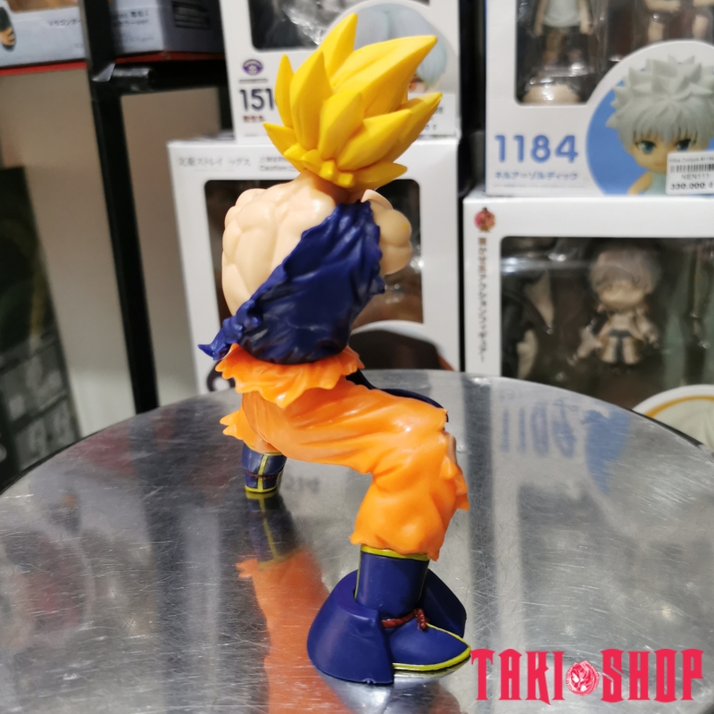 FIG865 – Super Saiyan Son Goku – Kamehameha – Ao 1 Ben 2022 (6)