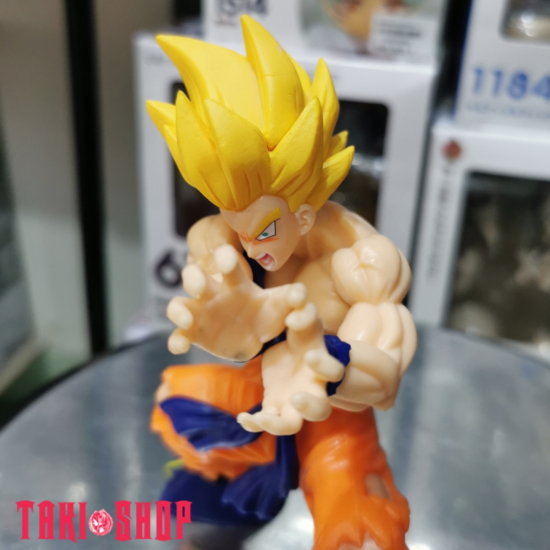 FIG865 – Super Saiyan Son Goku – Kamehameha – Ao 1 Ben 2022 (8)