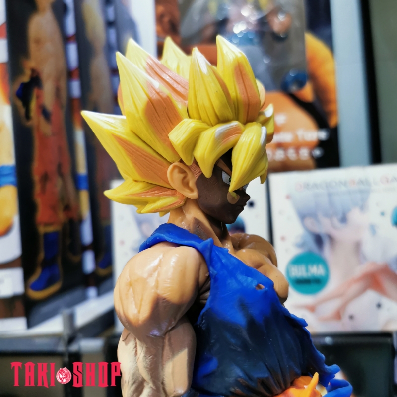 FIG021 – Super Saiyan Son Goku – SMSP Cam Nau (6)