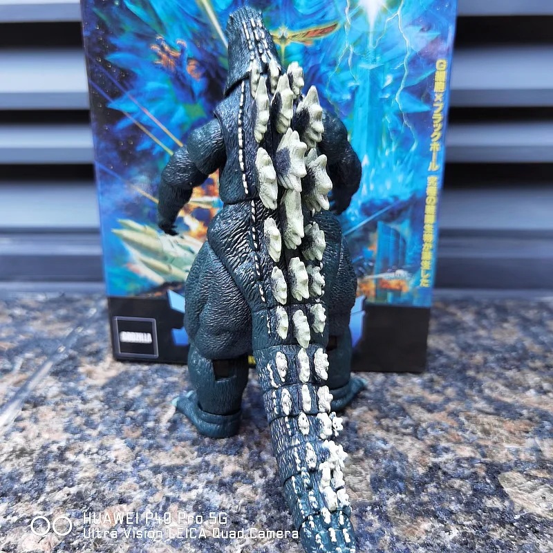 FIGM025 – Space Godzilla – Neca – 4