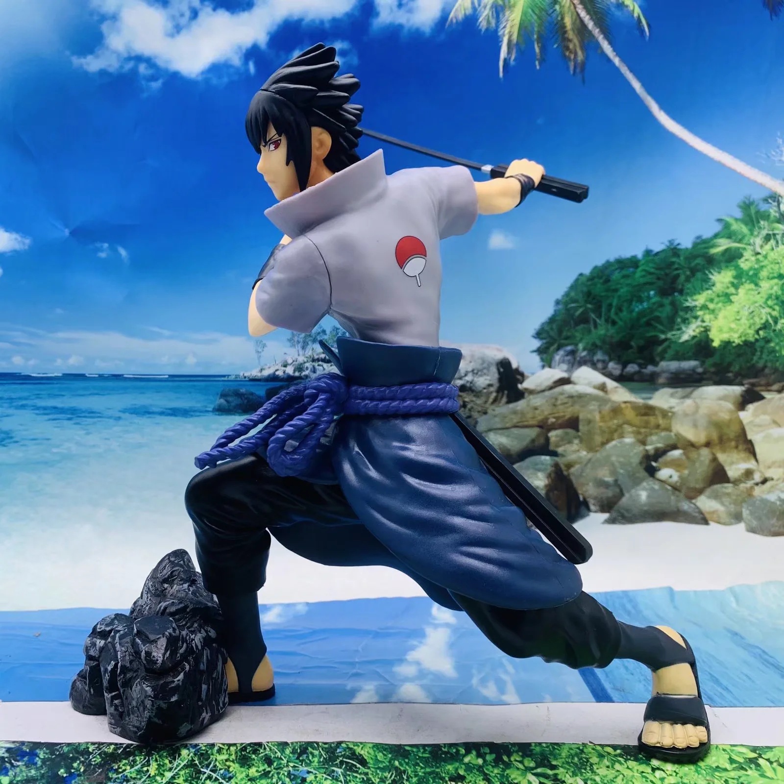 FIG504 – Sasuke Uchiha Mua Kiem – 5