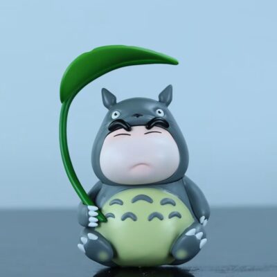 Mô hình mini figure: Nhóc Shin Cosplay Totoro