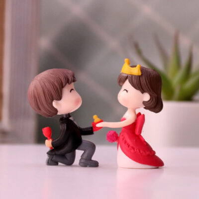 FIGS080 Mô hình figure set: Đôi Tình Nhân Cầu Hôn Bộ 2 Con